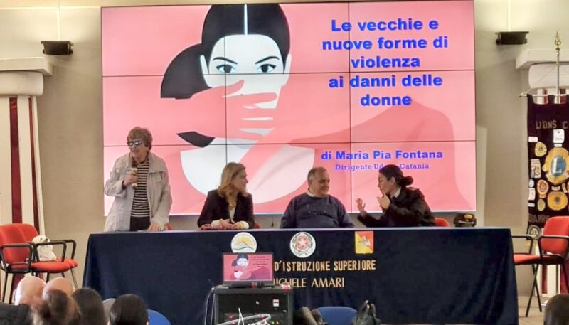 Conferenza al Liceo Amari: al centro le vecchie e nuove forme di violenza contro le donne